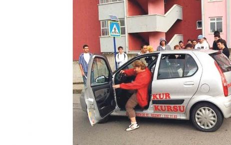 Ehliyet almak giderek zorlaşacak