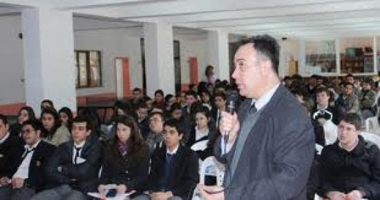 Hitit Üniversitesi liselerde tanıtıma önem veriyor