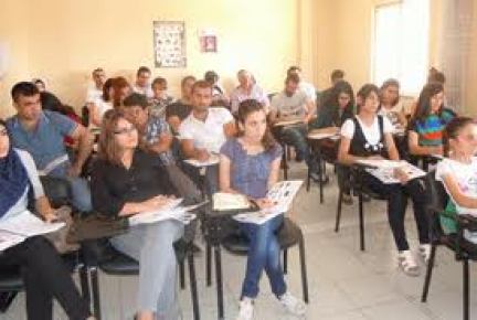 Kürtçe'nin seçmeli ders olması kurslara ilgiyi artırdı...
