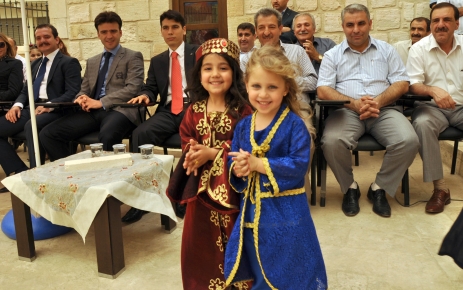 Midyat HEM yıl sonu sergisi düzenledi