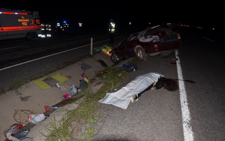 Niğde'de trafik kazası: 3 ölü 2 yaralı