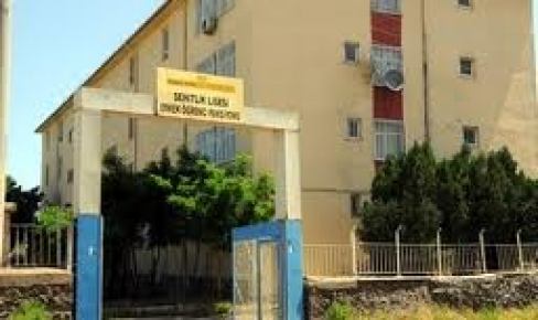 Öğrenciler, yurtlarına yapılan saldırının yaralarını sarmaya çalışıyor