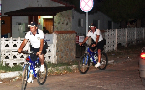 Plaj güvenliği bisikletli polislere emanet